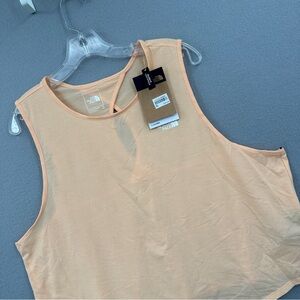 The North Face Wander Xback Tank Womens Plus 2X Apricot Ice Lgt Orange Crossback